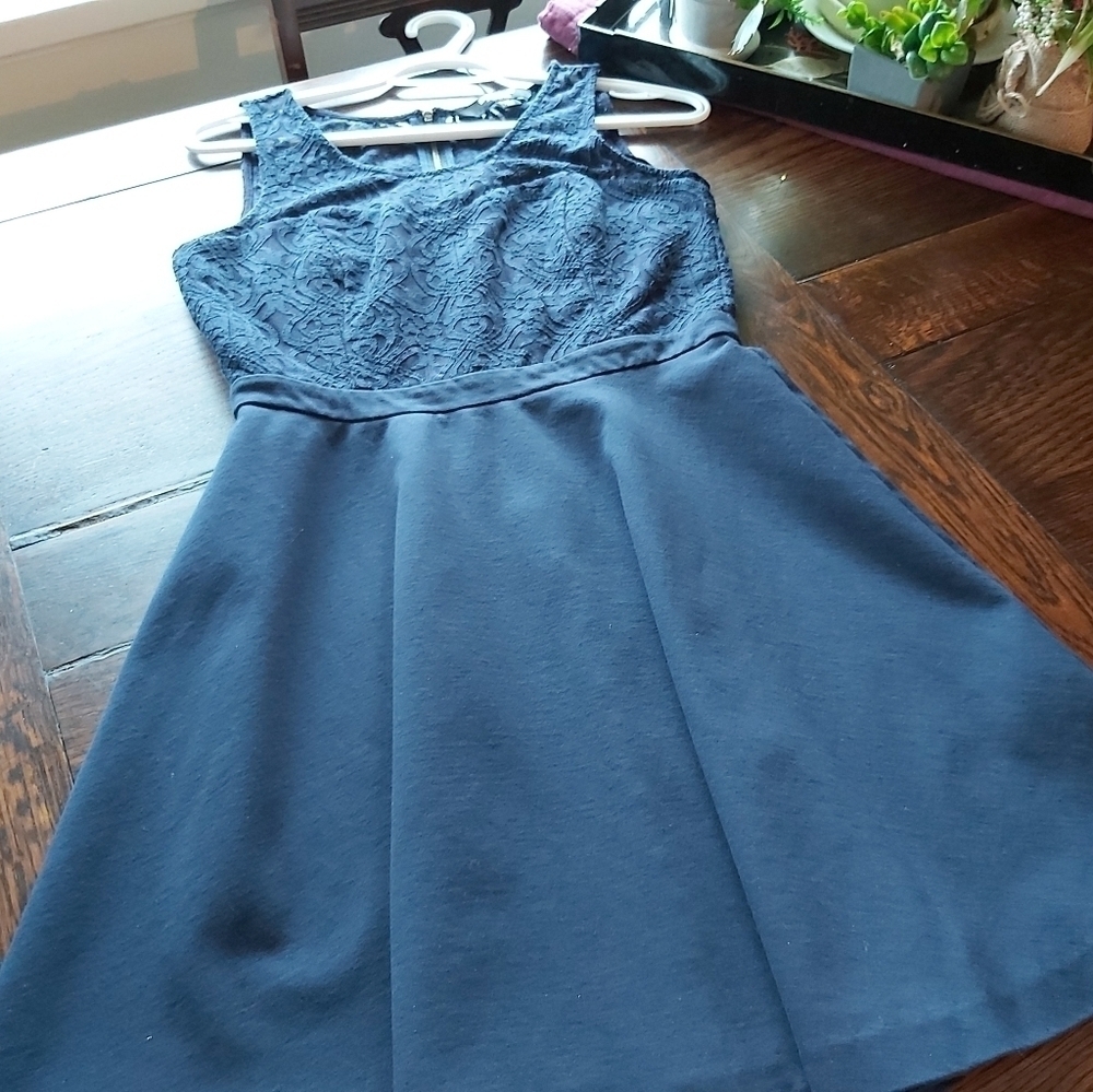 👗EVER NEW NAVY LACEY UPPER A-LINE DRESS/ HANG